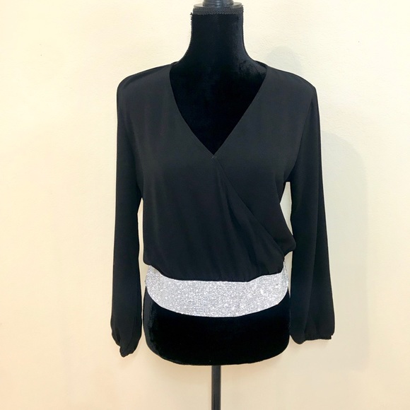 CRYSTAL LUXURY BLOUSE - Picture 4 of 4